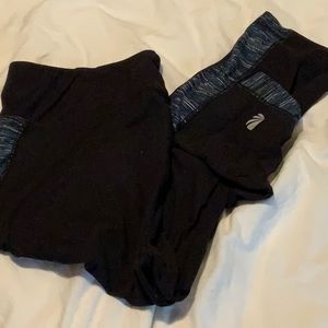 Workout capris